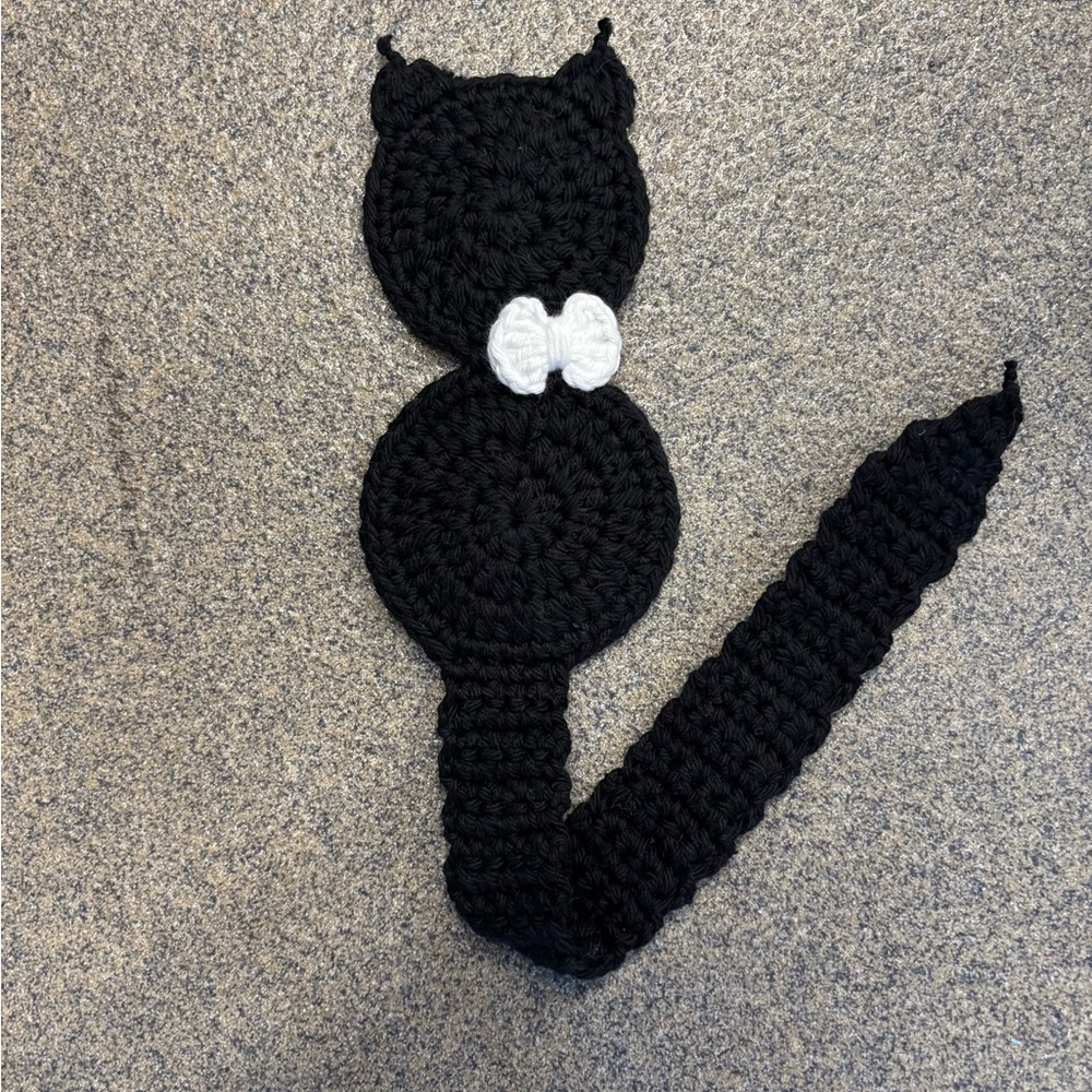 Black Crochet Cat Bookmark with White Bow